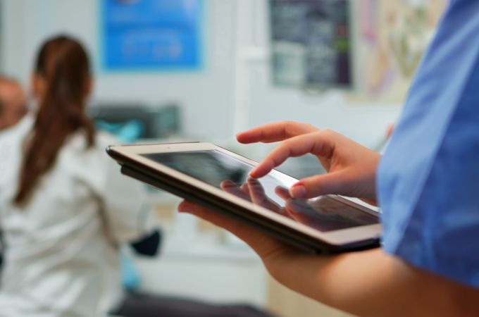 Unnir - Locação temporária e Outsourcing de dispositivos para Saúde