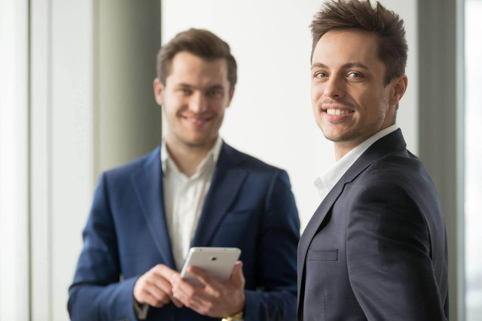 Por que a Uniir Telecom é considerada líder em outsourcing de telecom