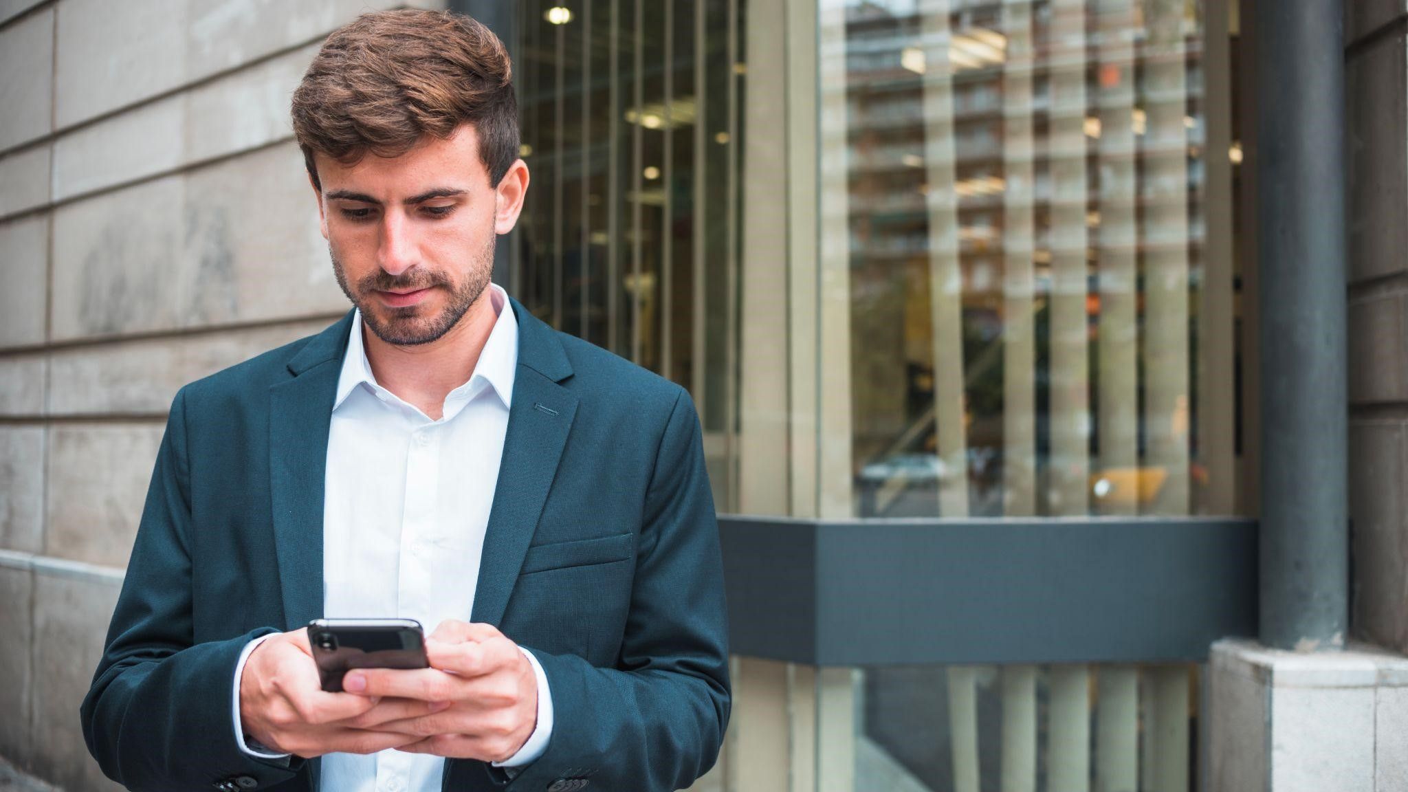 Como realizar uma gestão de telefonia empresarial eficiente