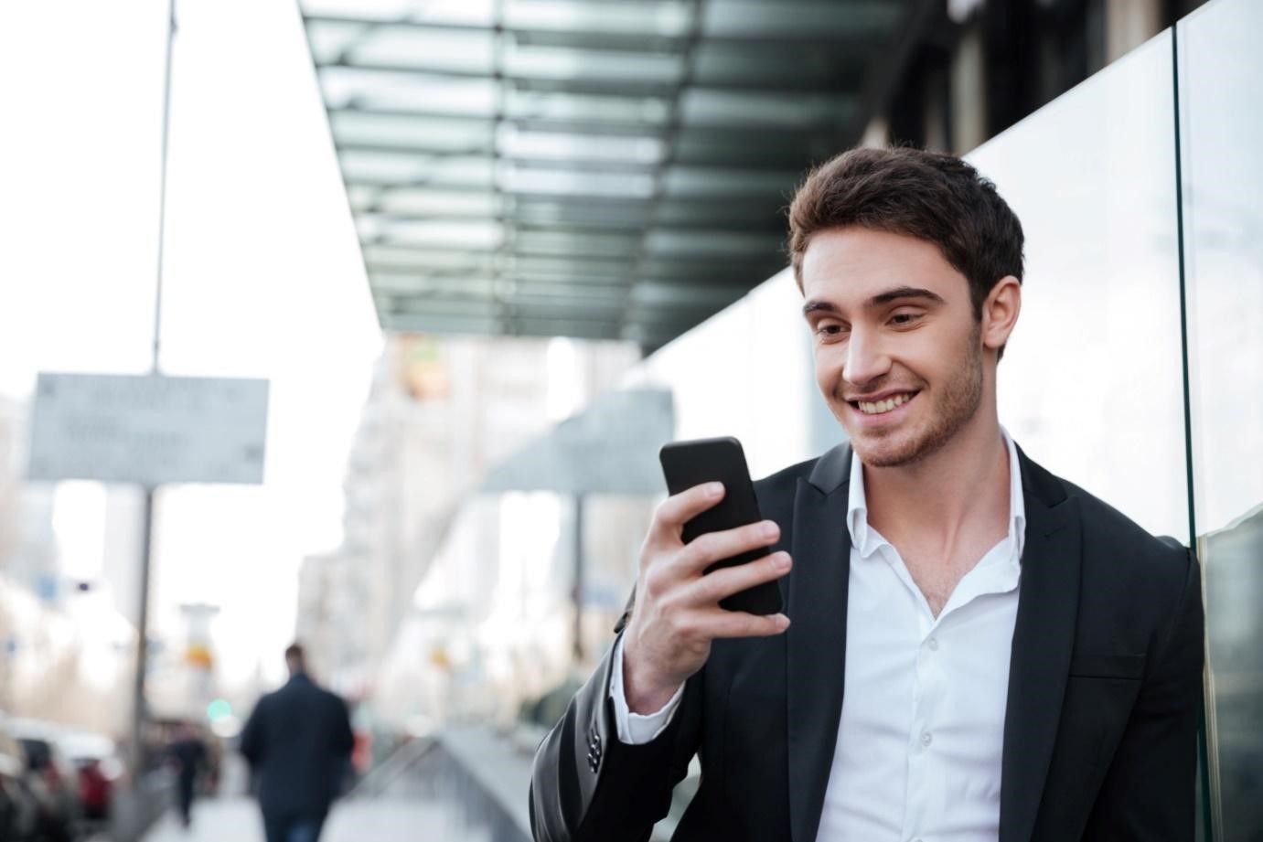 Celular Corporativo: Conheça o manual de boas práticas
