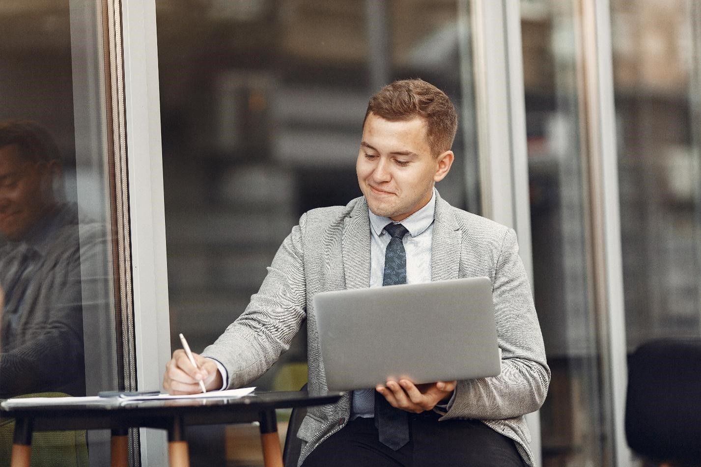 Tudo que você precisa saber sobre o aluguel de notebooks para empresas de cobrança
