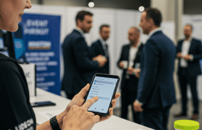 Alugar smartphone para eventos corporativos: quando vale a pena?