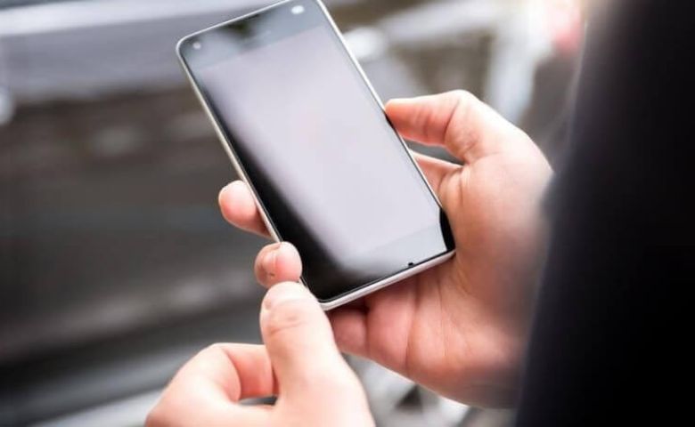 Dispositivo móvel para terceirização na Uniir