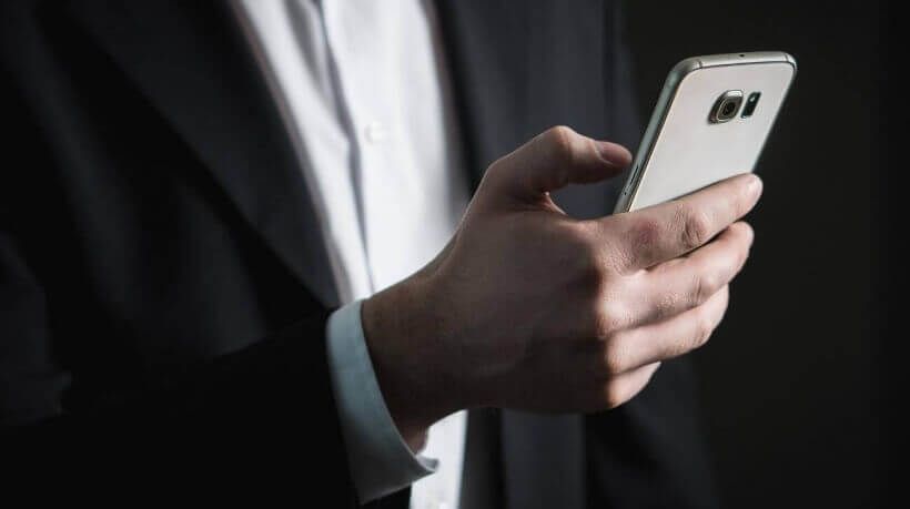 Qual o modelo de celular devo alugar para a minha empresa?