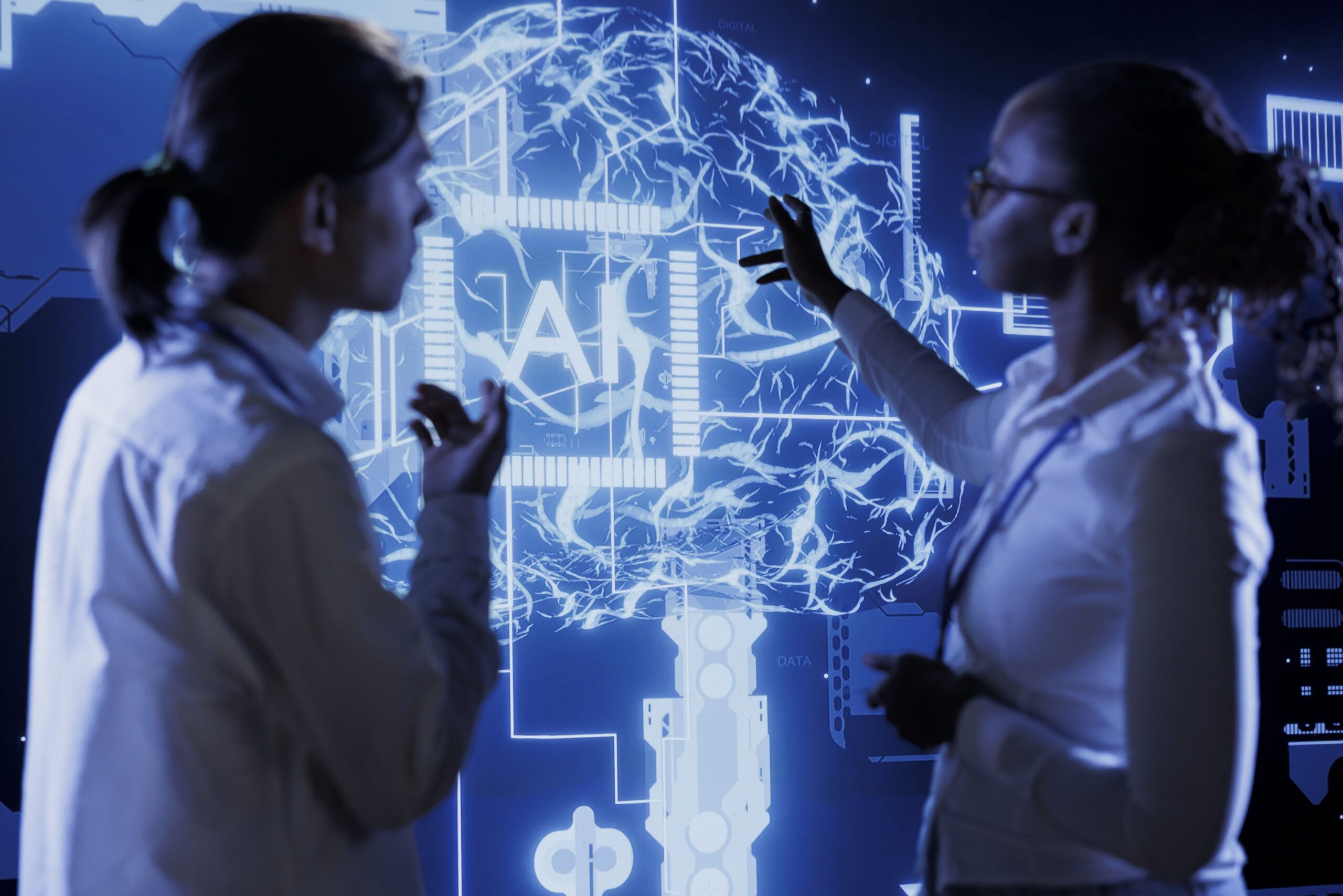 Quais são os impactos da inteligência artificial e a evolução tecnológica dos equipamentos eletrônicos, tais como notebook, celulares, tablets, roteadores, para as empresas?