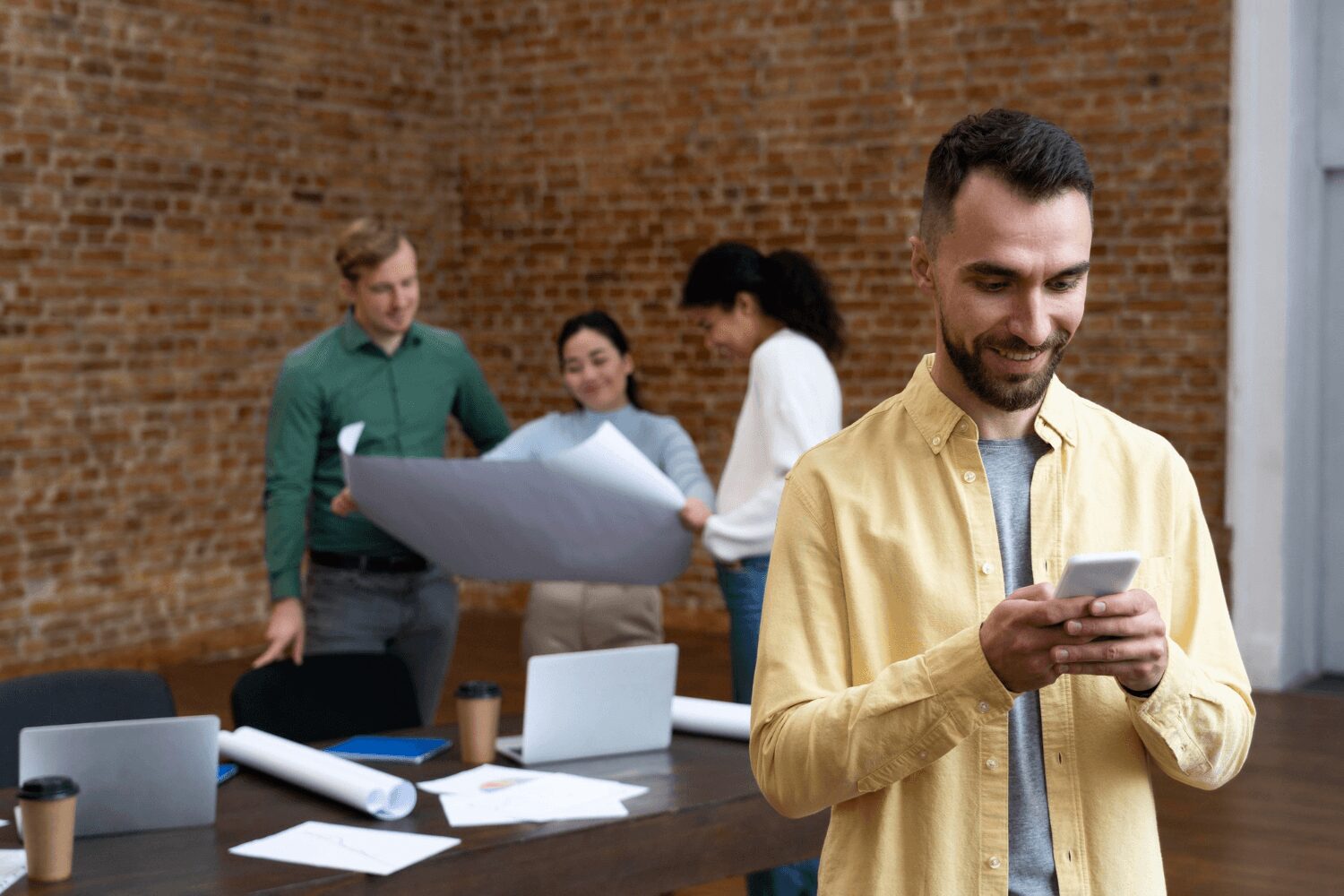Veja as tend&ecirc;ncias para telefonia m&oacute;vel corporativa para 2023