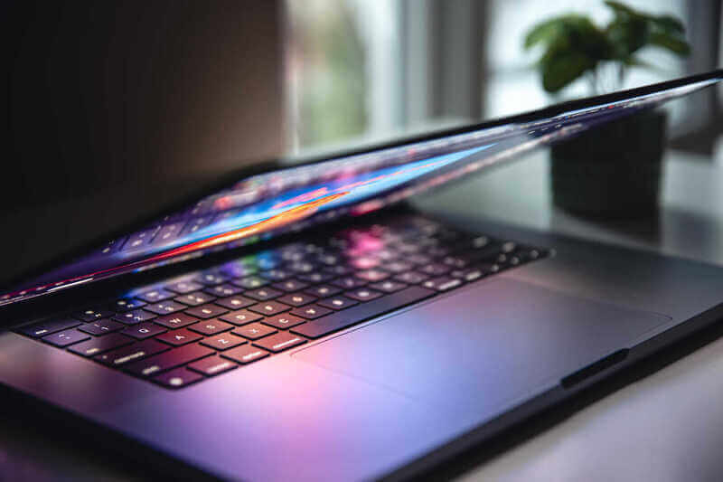 Loca&ccedil;&atilde;o de notebook e pol&iacute;tica de seguran&ccedil;a: o b&aacute;sico bem feito