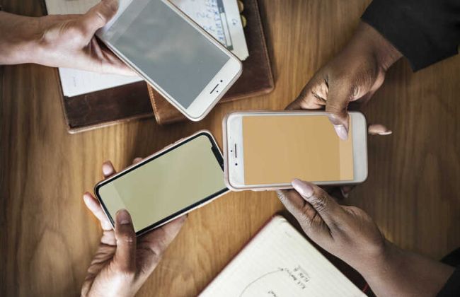 Como escolher o modelo ideal no aluguel de smartphone corporativo